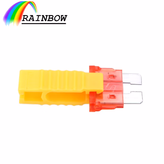 Auto Parts Mini fusible de cuchilla tipo eléctrico para automóvil